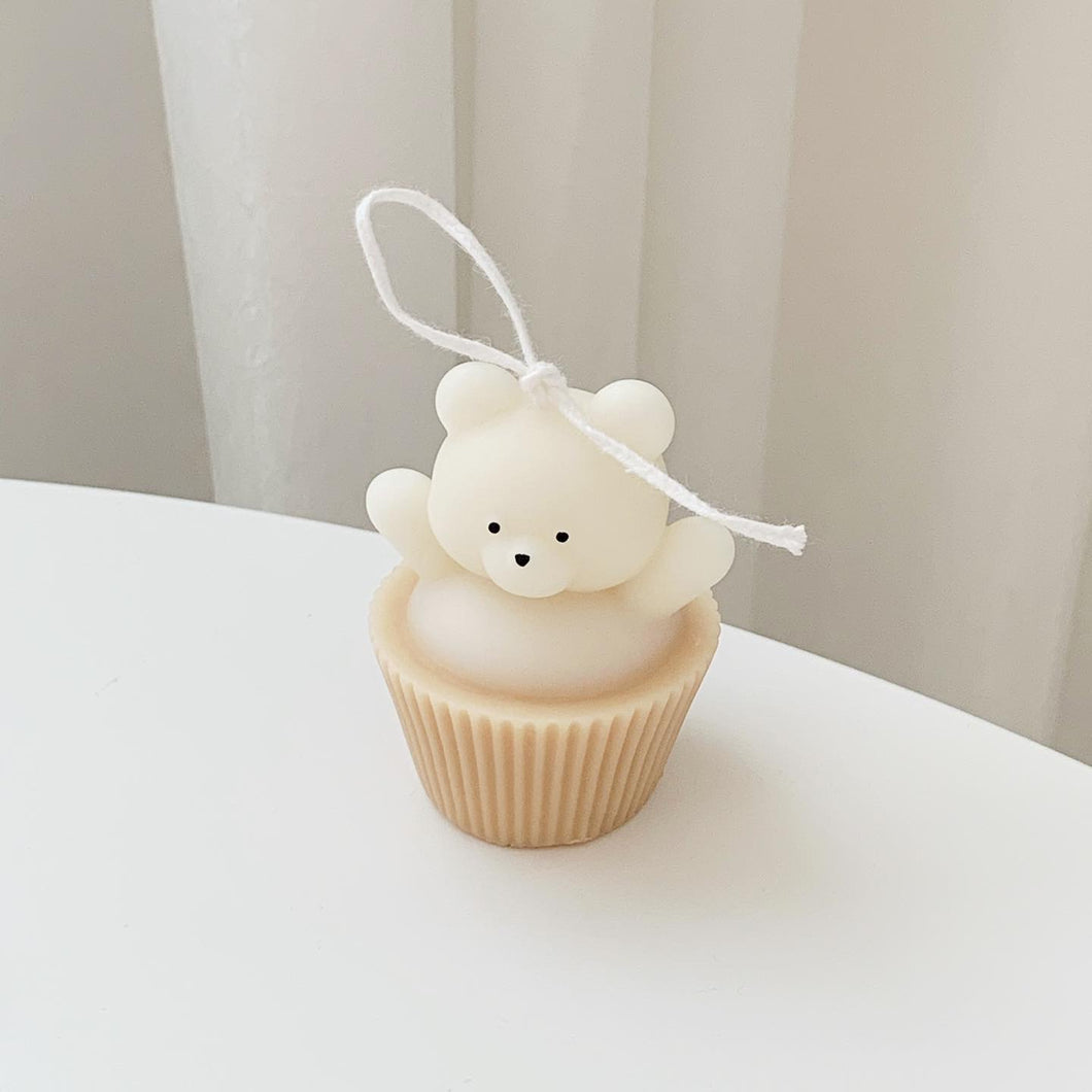 cupcake bear candle